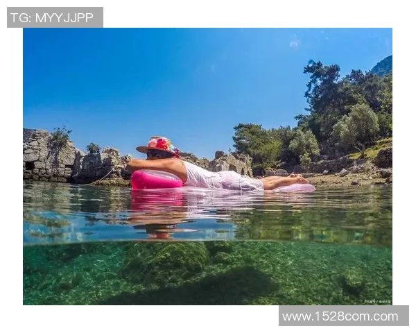 畅享水中自由：全面解析游泳装备选择与使用技巧