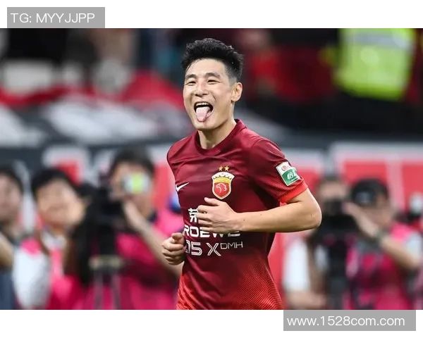 中国足球历史上最具影响力的十大明星球员盘点与回顾